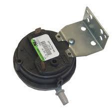 Raypak 407 Pool Heater Blower Pressure Switch | 010355F